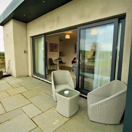 The Shepherd'S Lodge Tullyallen Exterior foto